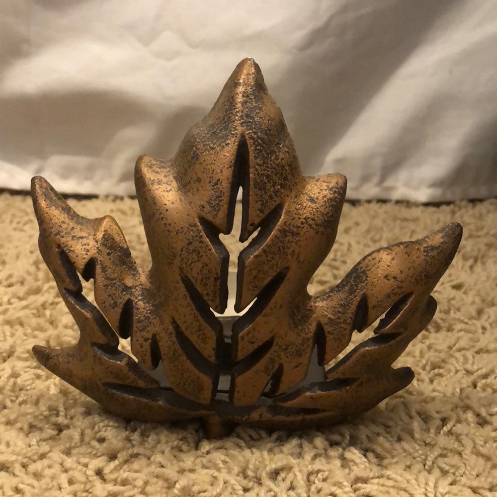 Bronze metal leaf votive